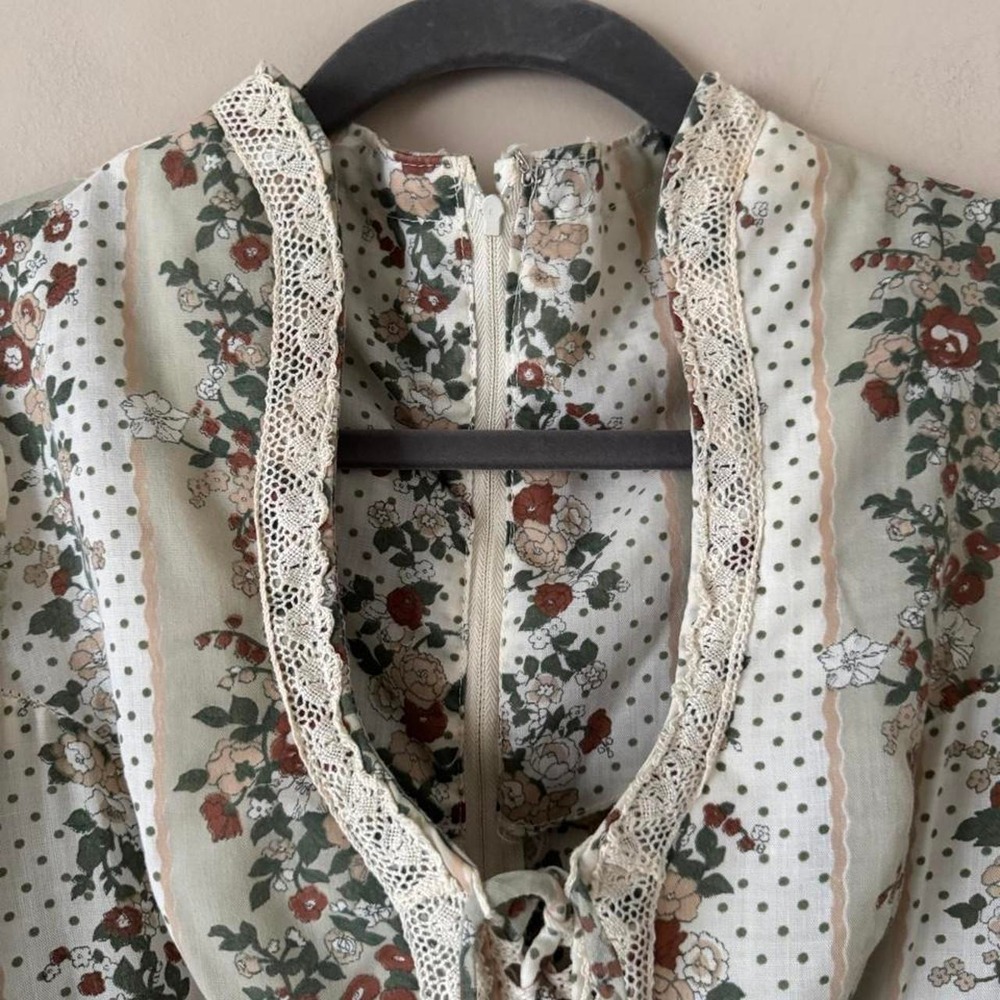 Vintage 70s Handmade Lace, Floral + Polka Dot Maxi Dress XS prairie boho green - Picture 3 of 8